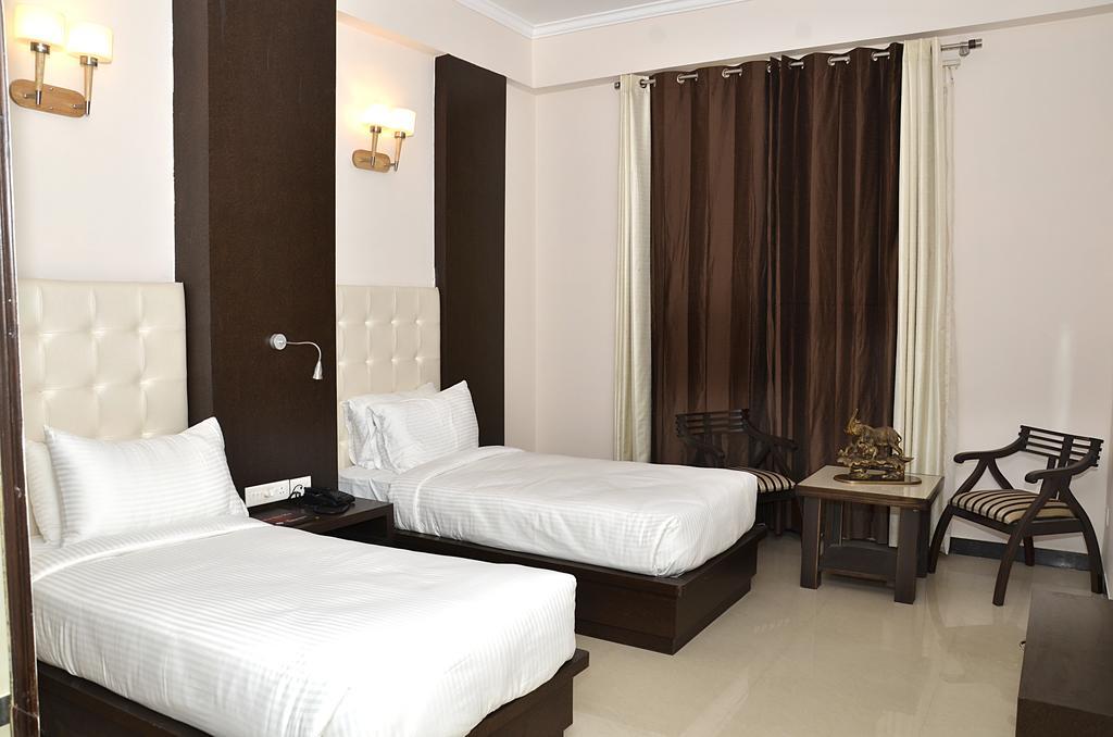 Hotel Crimson Palace Agra  Chambre photo