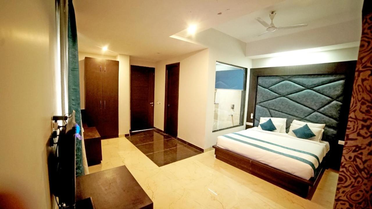 Hotel Crimson Palace Agra  Extérieur photo