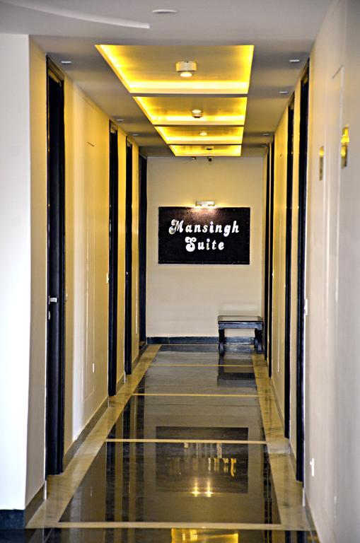 Hotel Crimson Palace Agra  Extérieur photo