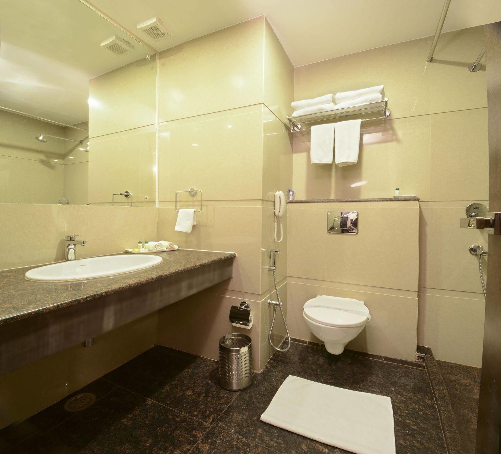 Hotel Crimson Palace Agra  Extérieur photo